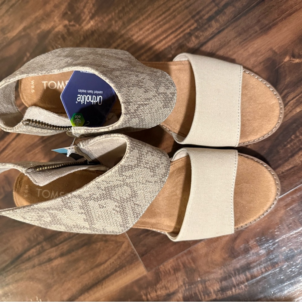 TOMS Women's Majorca Cutout Heels- Beige Snake-Print Block Heel Sandals - Picture 9 of 11